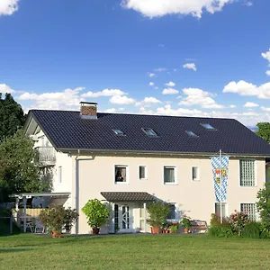 ferienwohnungen-tweraser.com-bavaria.com/